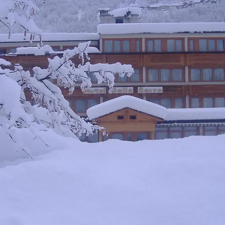 Hotel Dalla Serra 3*